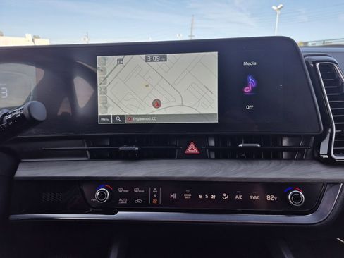 Used 2024 Kia Sportage X-Line image 10