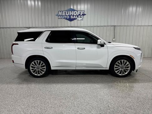 Used 2020 Hyundai Palisade Limited FWD image 1