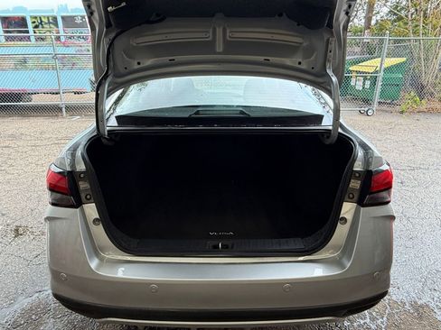 Used 2025 Nissan Versa SV FWD image 29