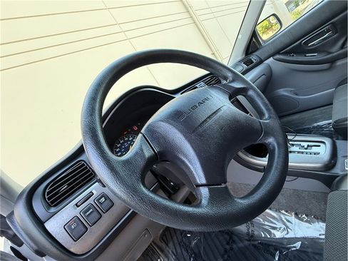 Used 2005 Subaru Baja Sport AWD/4WD image 8