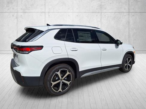 New 2026 Volkswagen Tiguan SE image 5