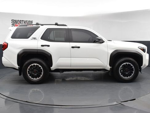 Used 2025 Toyota 4Runner TRD Off-Road AWD/4WD image 5
