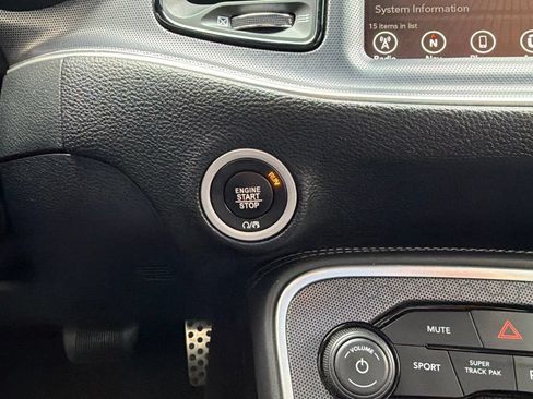 Used 2017 Dodge Challenger R/T Scat Pack RWD image 84