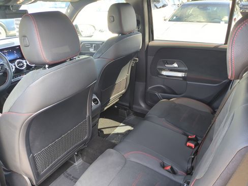 Certified 2025 Mercedes-Benz GLB 250 image 12