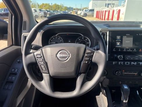 New 2026 Nissan Frontier SV w/ Tow Package AWD/4WD image 11