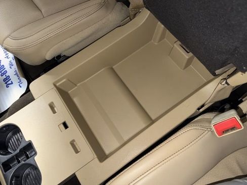 Used 2018 Ford F150 Lariat w/ Heavy-Duty Payload Package image 23