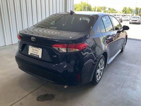 Used 2025 Toyota Corolla LE FWD image 22