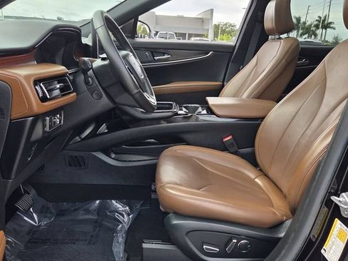 Used 2022 Lincoln Nautilus Reserve FWD image 12