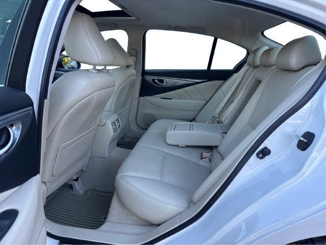 Used 2015 INFINITI Q50 Premium w/ Navigation Package AWD/4WD image 11