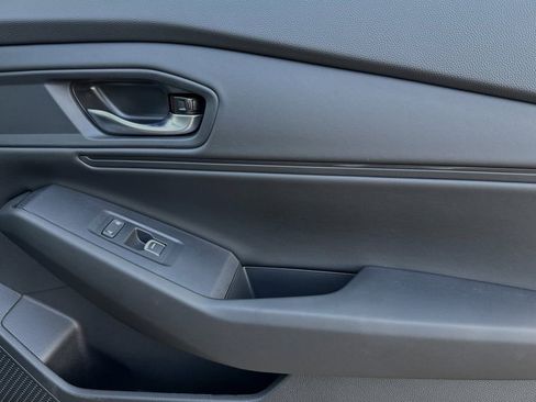 New 2025 Honda Accord SE image 19