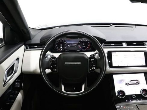 Used 2020 Land Rover Range Rover Velar R-Dynamic S AWD/4WD image 11