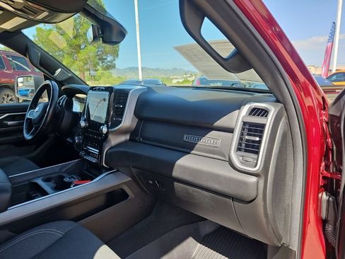 Used 2022 RAM 1500 Big Horn AWD/4WD image 22