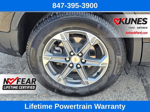 Used 2025 Chevrolet Blazer LT FWD image 10
