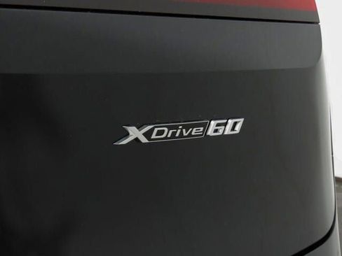 Used 2026 BMW iX xDrive60 image 7