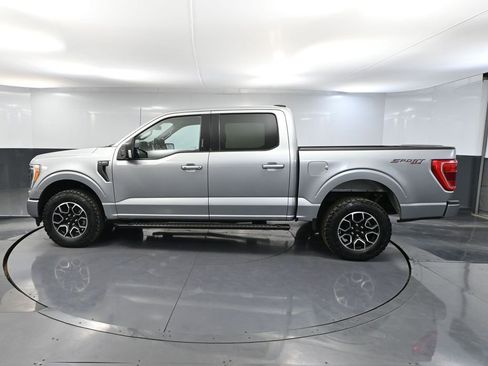 Used 2022 Ford F150 XLT w/ Equipment Group 302A High AWD/4WD image 11
