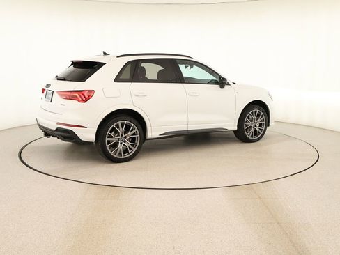 Certified 2025 Audi Q3 2.0T Premium Plus w/ Premium Plus Package AWD/4WD image 7