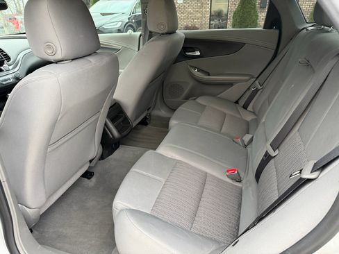 Used 2016 Chevrolet Impala LS w/ Power Convenience Package image 14