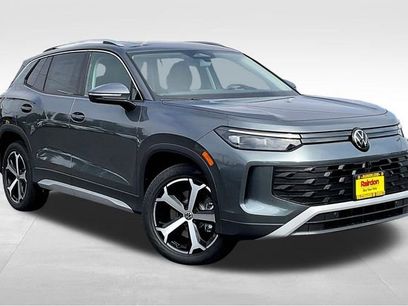 New 2025 Volkswagen Tiguan SE