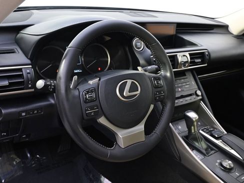 Used 2019 Lexus IS 300 AWD w/ Navigation Package image 11