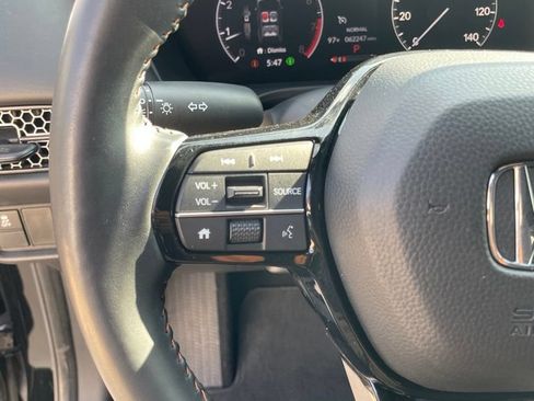 Used 2024 Honda HR-V Sport image 14