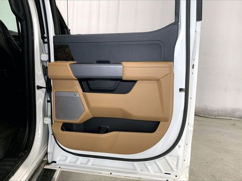 Used 2023 Ford F150 Lariat image 23