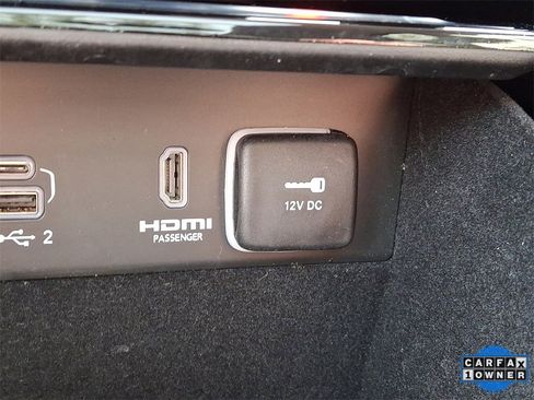 Used 2022 Jeep Grand Cherokee Limited image 25