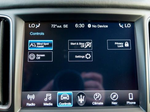 Used 2019 Maserati Levante AWD/4WD image 50