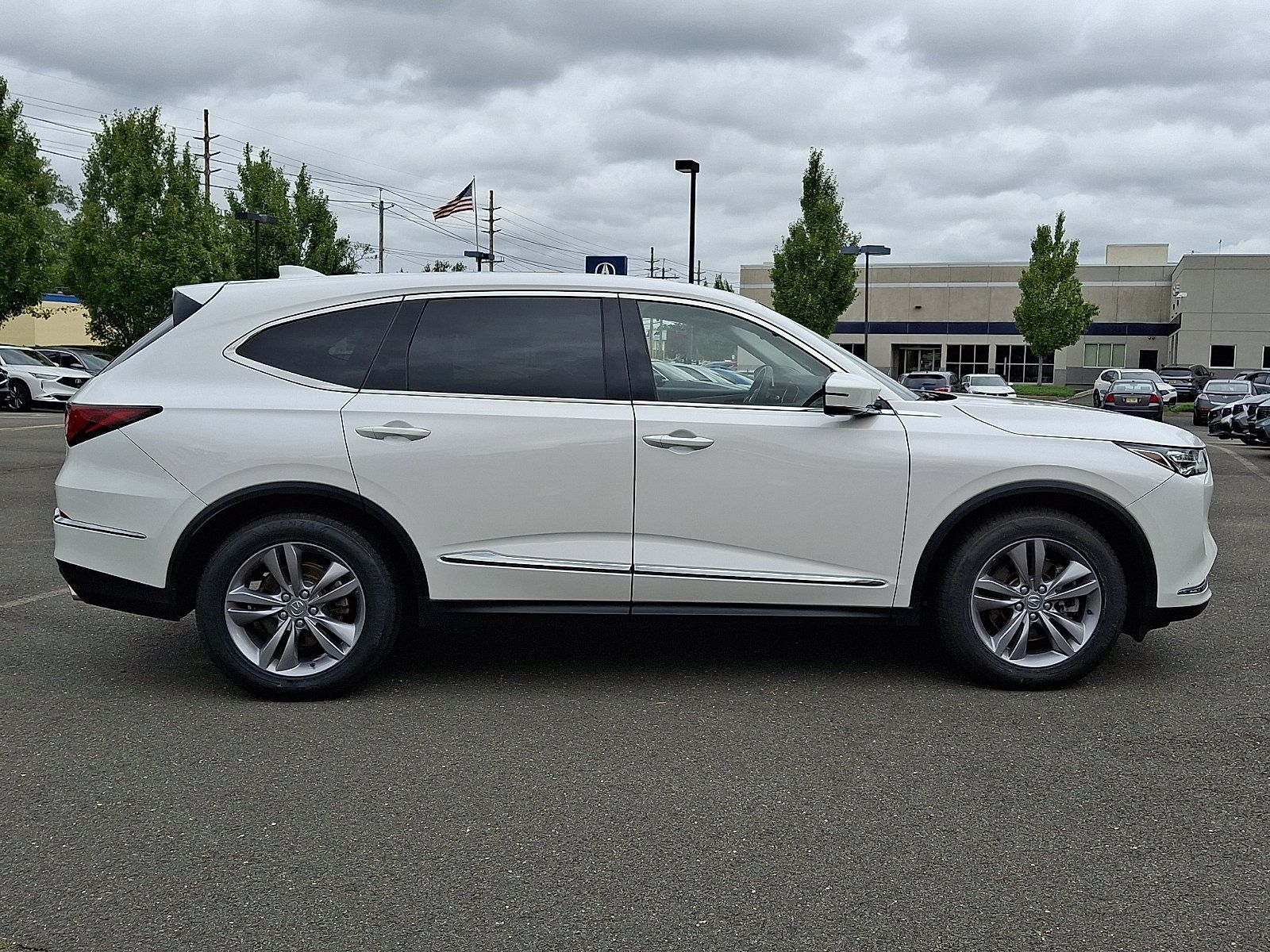 Certified 2024 Acura MDX SH-AWD image 7