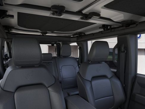 New 2026 Ford Bronco Badlands AWD/4WD image 13