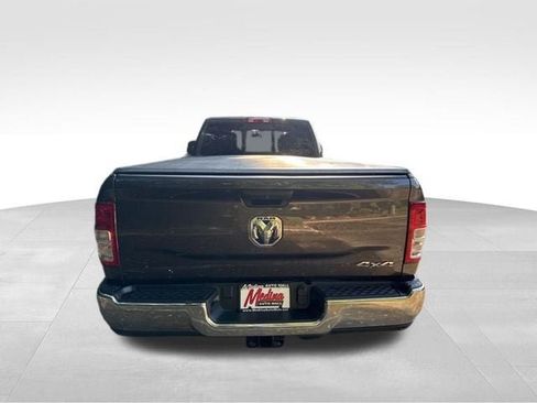 Used 2024 RAM 2500 Tradesman w/ Chrome Appearance Group AWD/4WD image 6