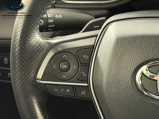 Used 2021 Toyota Avalon XSE FWD image 28