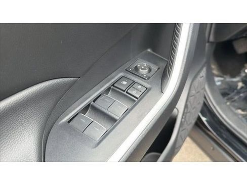 Certified 2025 Toyota RAV4 XLE FWD image 15