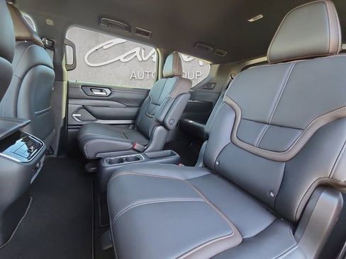 New 2026 Nissan Armada SL image 22