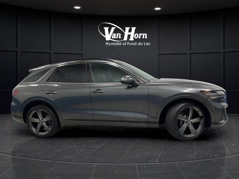 Used 2024 Genesis GV70 2.5T w/ Sport Prestige Package AWD/4WD image 8