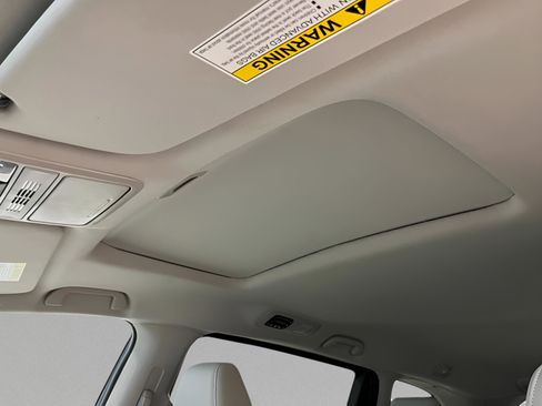 New 2026 Honda Odyssey EX-L image 24