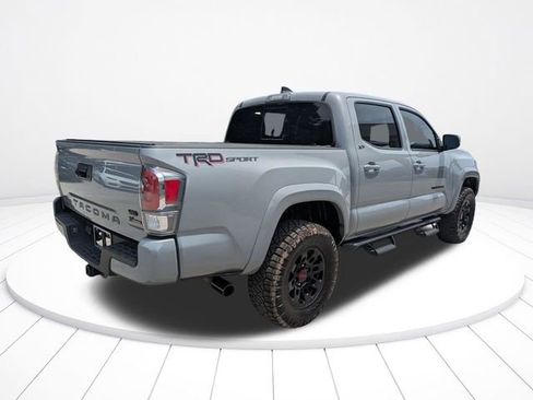 Used 2021 Toyota Tacoma TRD Sport RWD image 4