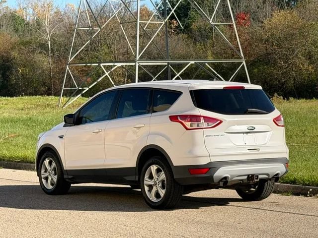 Used 2014 Ford Escape SE FWD image 12