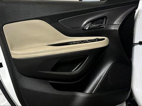 Used 2019 Buick Encore Preferred image 22