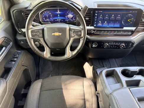 Used 2023 Chevrolet Silverado 1500 LT w/ Protection Package AWD/4WD image 13