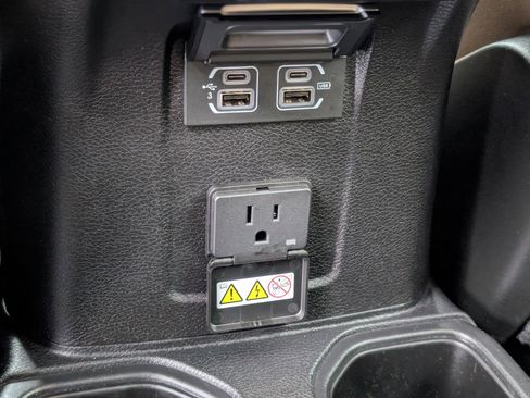 Used 2020 Jeep Gladiator Rubicon image 39