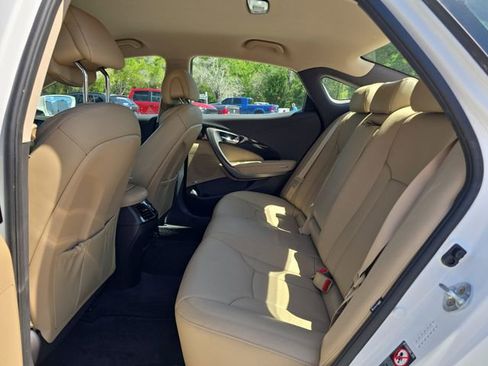 Used 2017 Hyundai Azera image 13