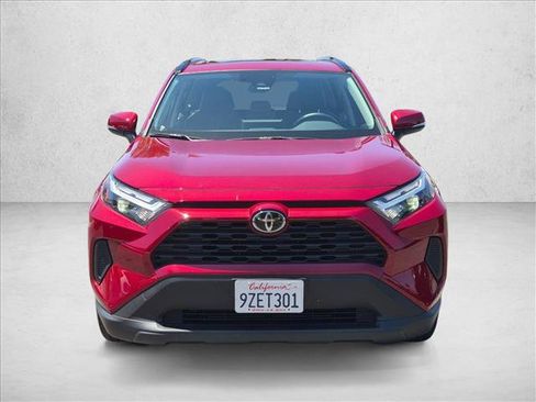 Used 2025 Toyota RAV4 XLE w/ Convenience Package AWD/4WD image 2