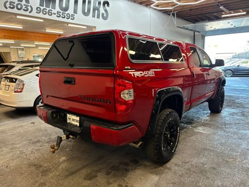 Used 2021 Toyota Tundra Limited w/ Limited Premium Package AWD/4WD image 9
