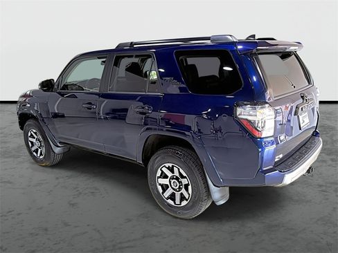 Used 2021 Toyota 4Runner TRD Off-Road Premium image 2