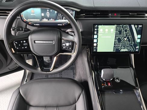 New 2026 Land Rover Range Rover Sport Dynamic SE AWD/4WD image 15