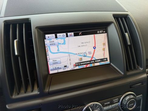 Used 2014 Land Rover LR2 AWD/4WD image 57