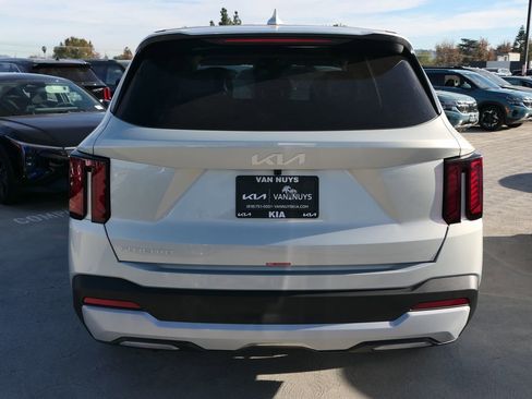New 2026 Kia Sorento LX image 4