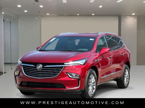 Used 2023 Buick Enclave Essence AWD/4WD image 1