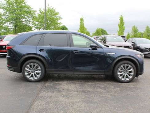 New 2026 MAZDA CX-90 3.3 Turbo w/ Preferred Package AWD/4WD image 2