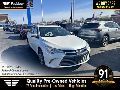 Used 2017 Toyota Camry XLE FWD image 1